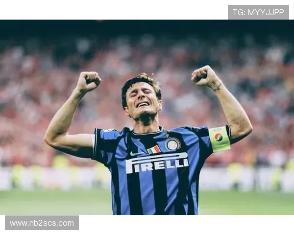 足球明星贾斯汀的传奇人生与绿茵场上的辉煌成就揭秘