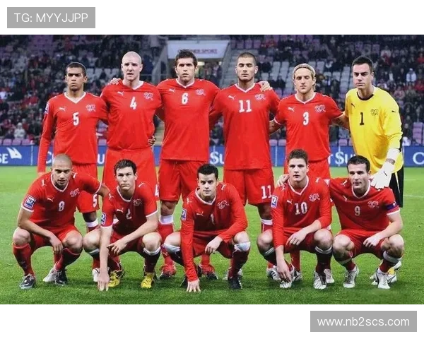 欧洲足球明星风采展现球场魅力与荣耀的精彩瞬间